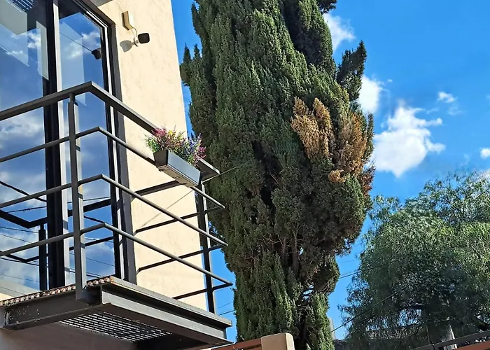 R10 Double At Itesm Cem Full Services, Shared-kitchen, Fridge ,laundry, Smart Tv, Parking, Balcony Apartment *