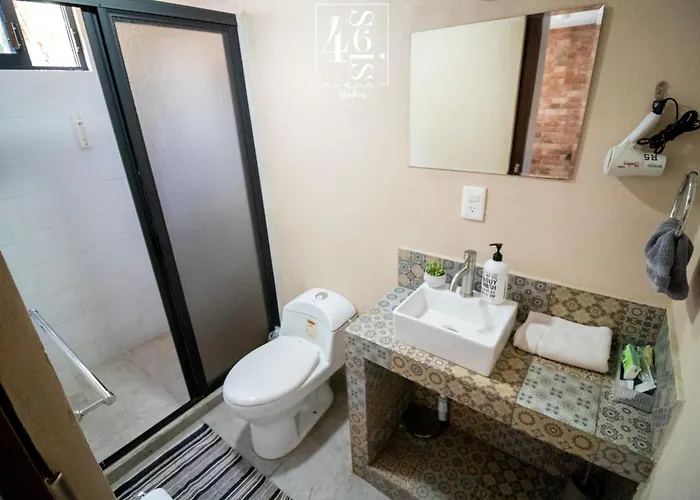 R10 Double At Itesm Cem Full Services, Shared-kitchen, Fridge ,laundry, Smart Tv, Parking, Balcony Apartment Mexico City