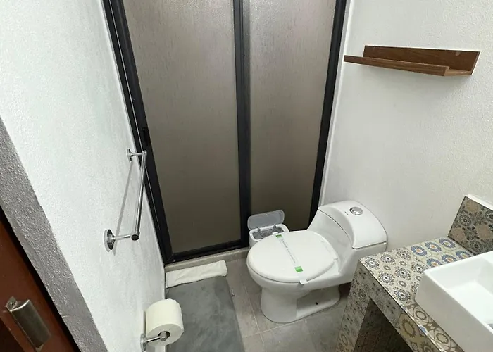Apartment R10 Double At Itesm Cem Full Services, Shared-kitchen, Fridge ,laundry, Smart Tv, Parking, Balcony