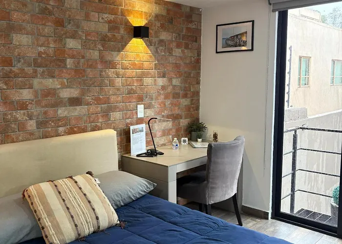 R10 Double At Itesm Cem Full Services, Shared-kitchen, Fridge ,laundry, Smart Tv, Parking, Balcony * Mexico City